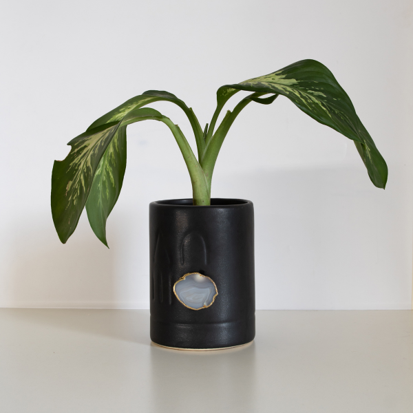 Agate Oasis Planter - Black