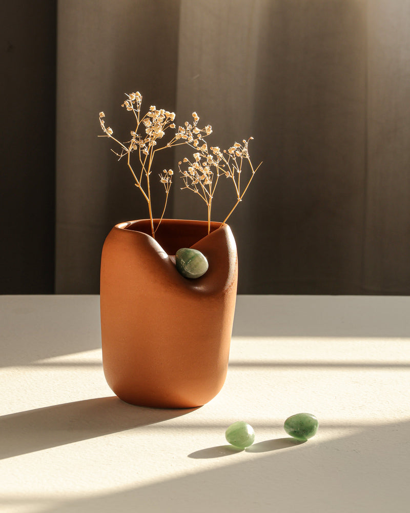 Reminder Vase - Terracotta Brown